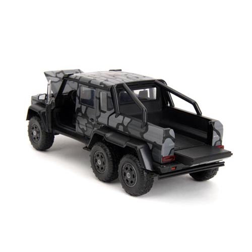 Pink Slips Mercedes Benz AMG G63 6x6 Black Camo 1:24 Diecast