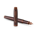 Parker im yksivärinen keskipitkä nib -suihkulähdekynä